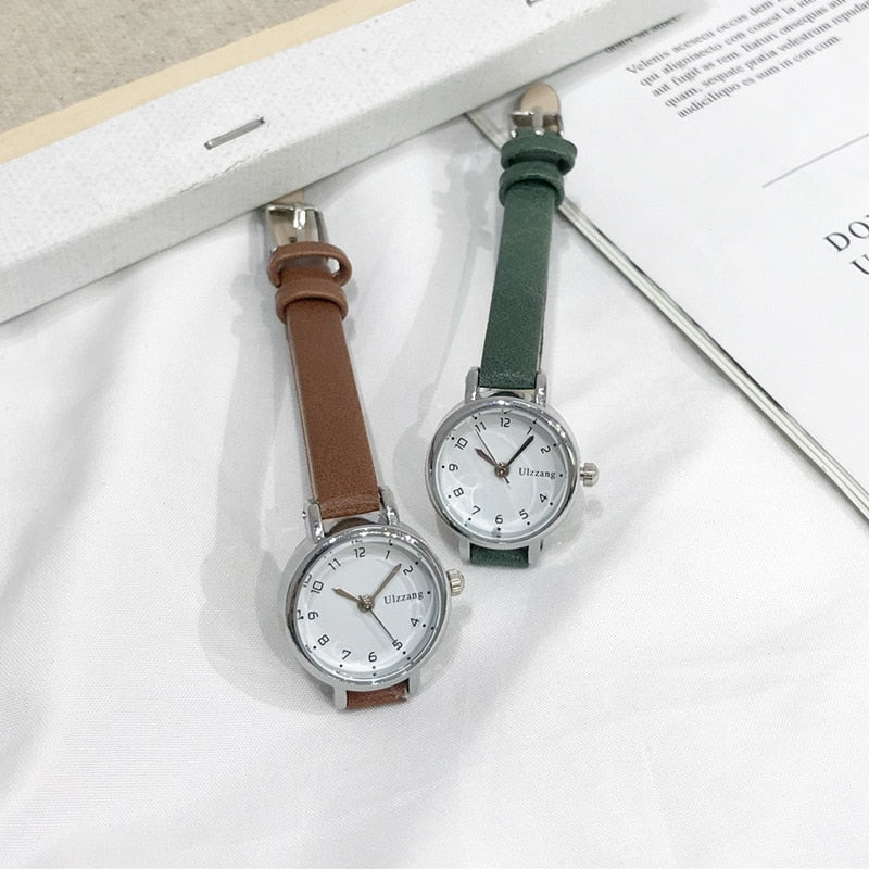 Women's Fashion White Small Watches 2021 Ulzzang Brand Ladies Quartz Wristwatch Simple Retr Montre Femme With Leather Band Clock